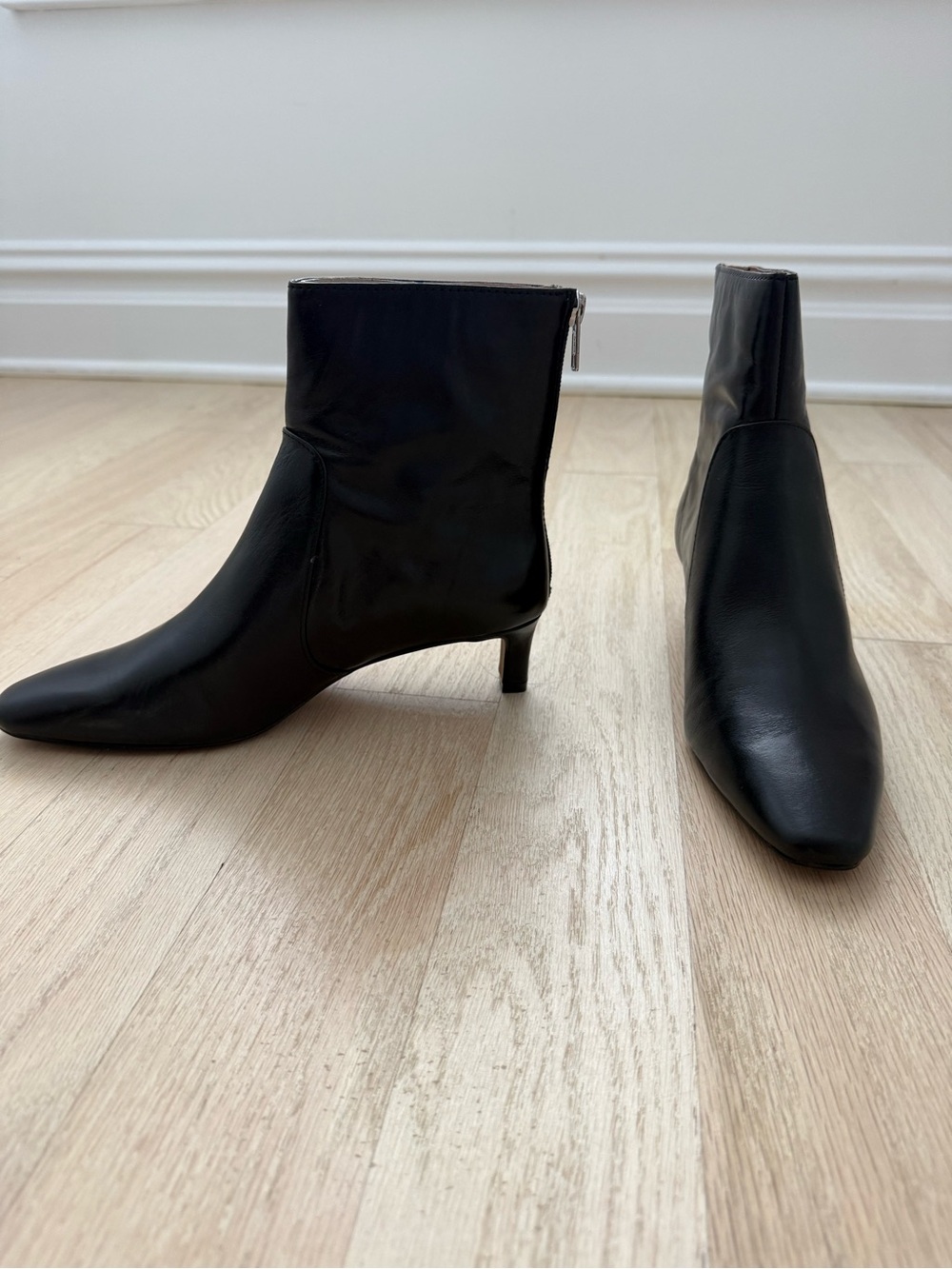 Madewell Black Leather Ankle Boots - Dimes Kitten Heel, Size 6 - Never worn!